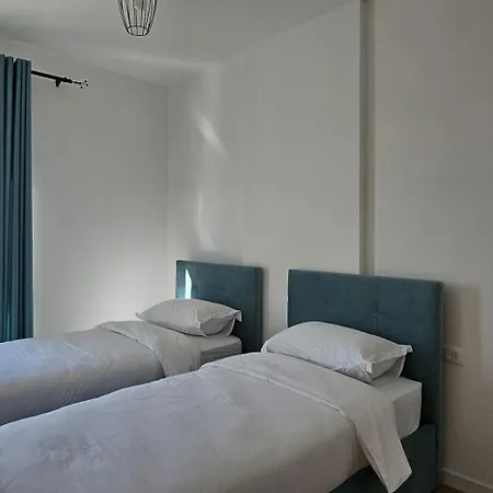 Apartman Sm Blue West Tirana